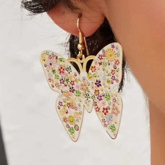 Floral Butterfly drop earrings 🦋 - Picture 3 of 4